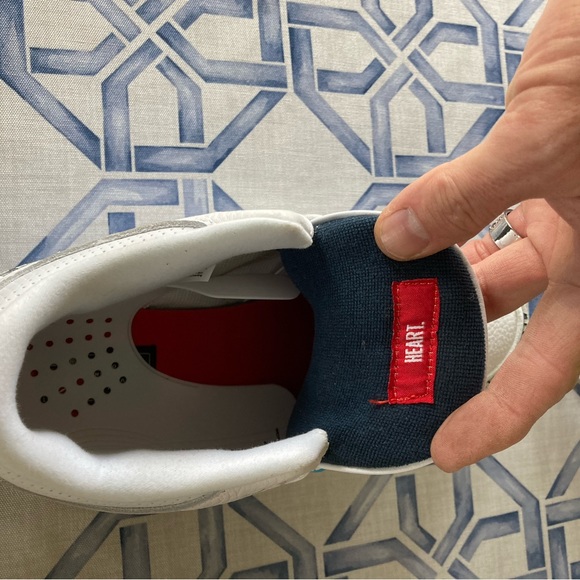 Air Jordan 3 UNC new in box size 12 buyer chooses and pays for shipping/insuranc - Picture 3 of 8